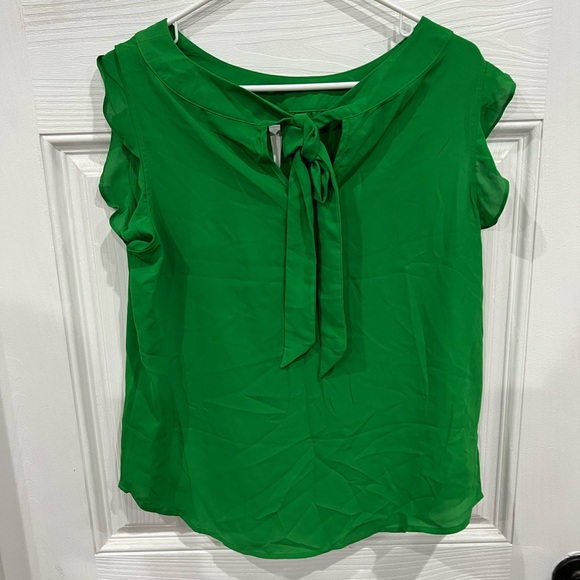 New York & Co NWT ladies top! BEAUTIFUL COLOR! Size large! - Picture 3 of 4